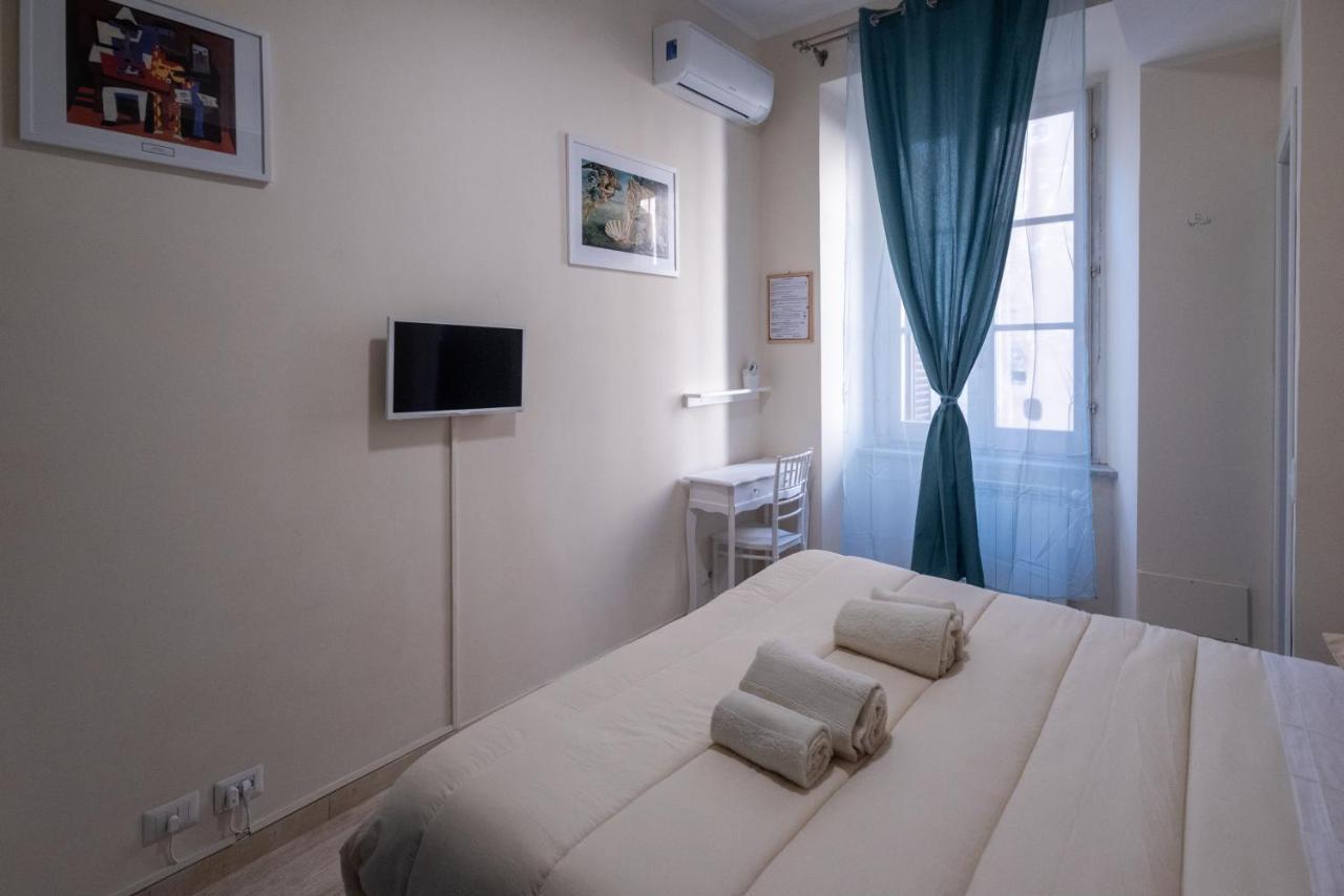 Room With Independent Entrance - Termini/Aquarium Rome Buitenkant foto